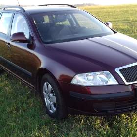 Fotka k inzerátu ŠKODA OCTÁVIE 2 KOMBI 1,6 MPI / 19516762