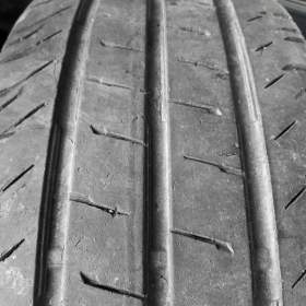 Foto inzerátu 2ks letních zátěž. pneu 235/65 R16C Continental