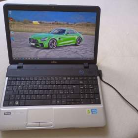 Fujitsu 8gb RAM/120gb SSD/Windows 10/doručení zdarma! ! !  / 19517476