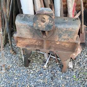 Foto inzerátu Zetor 7711 tunis dovozove tp. prodej dílu 