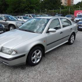 Prodám Škoda Octavia 1.6, GLXi,74kw / 19521502