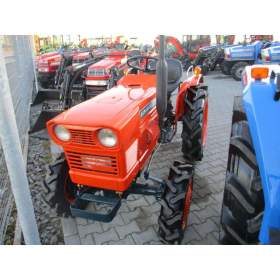Malotraktor Kubota L1 205DT REPAS / 19523640