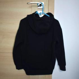 Foto inzerátu Prodám dětskou mikinu