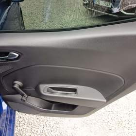 Foto inzerátu RENAULT Clio E-Tech HYBRID DPH