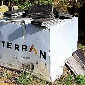 Prodám 150 m2 střeších tašek Terran Zenit EVO / 19524188
