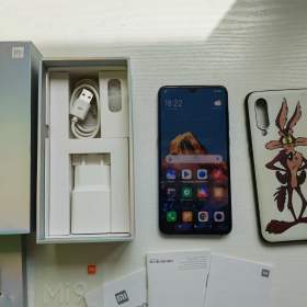 Xiaomi Mi 9 6 / 128 GB Ocean Blue  / 19529341