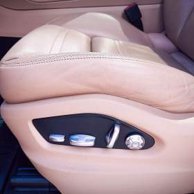 Foto inzerátu PORSCHE Cayenne 3,0i V6 Elll ČR 