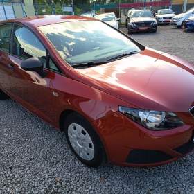 Foto inzerátu SEAT Ibiza 1,2i 12V Reference ČR 