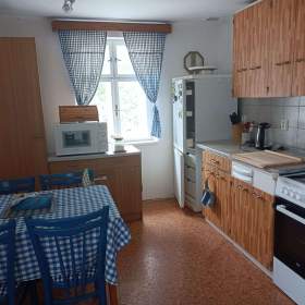 Dlouhodobě pronajmu chalupu  / 19530642