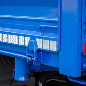 Foto inzerátu MERCEDES ATEGO 1518 - TŘÍSTRANNÝ S3 SKLÁPĚČ - VYKLÁPĚČ EU5