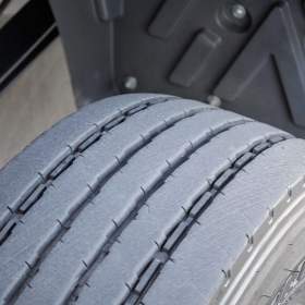 Foto inzerátu MERCEDES ATEGO 1518 - TŘÍSTRANNÝ S3 SKLÁPĚČ - VYKLÁPĚČ EU5