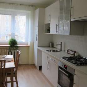 OD MAJITELE -  pronájem 2+1 os. vl. 61 m2 Matěje Kopeckého se dvěma balkóny / 19534693