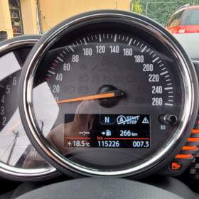 Foto inzerátu Mini Cooper S 2,0i 120kW benzín FuLL Led