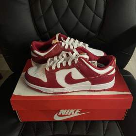 Nike Dunk Low USC / 19536331