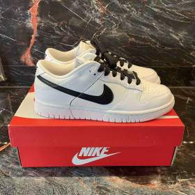 Nike Dunk Low Reverse Panda / 19536378