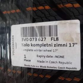 Foto inzerátu Š.Superb III, VW Passat B8- NOVÝ zimní ALU komplet 215/55R17 Continental