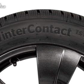 Foto inzerátu Š.Superb III, VW Passat B8- NOVÝ zimní ALU komplet 215/55R17 Continental