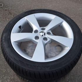 Foto inzerátu Š.Rapid/ Fabia 3 - NOVÝ zimní Alu komplet– 215/45R16