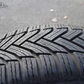 Foto inzerátu Zánovní sada 4ks zimní kola Š.Octavia II, III+ pneu Michelin Alpin 6