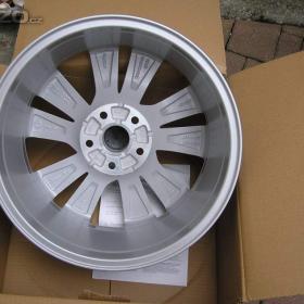 Foto inzerátu Škoda Kodiaq I,II/VW Tiguan/Seat Taracco- NOVÉ 17 Alu disky