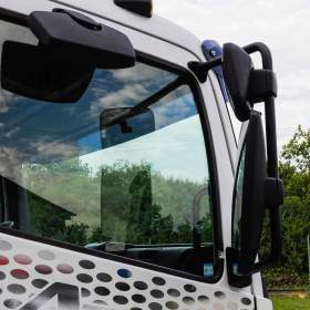 Foto inzerátu MERCEDES ATEGO 1523 TŘÍSTRANNÝ SKLÁPĚČ + HYDRAULICKÁ RUKA