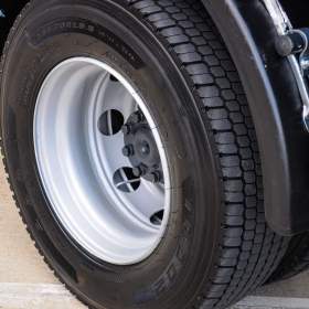 Foto inzerátu MERCEDES ATEGO 1523 TŘÍSTRANNÝ SKLÁPĚČ + HYDRAULICKÁ RUKA