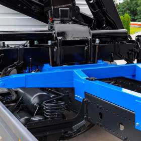 Foto inzerátu MERCEDES ATEGO 1523 TŘÍSTRANNÝ SKLÁPĚČ + HYDRAULICKÁ RUKA