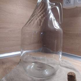Demižon 5L 70,-  / 19541426