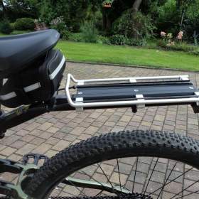 Foto inzerátu nosič na sedlovku Topeak a nastavitelný zadní blatník
