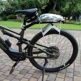 Foto inzerátu nosič na sedlovku Topeak a nastavitelný zadní blatník