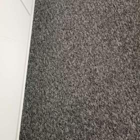 Prodám koberec 4 m x 4 m / 19542596