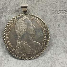 Velká stříbrná mince -  tolar Marie Terezie(novoražba) přívěšek / 19542635