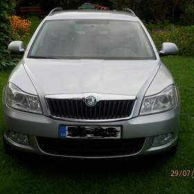 Prodám ŠKODA OCTAVIA COMBI 2 1.6TDI 77KW Rok 2012 FACELIFT Nové v ČR!  / 19543197