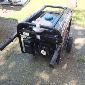 Fotka k inzerátu elektrocentála Lamborginni 7,5 kW /380 V / 13876787