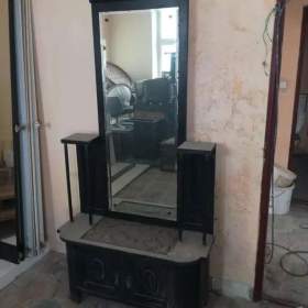 Fotka k inzerátu Starožitný nábytek  / 19559066