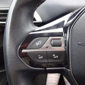 Foto inzerátu Peugeot 3008 1.2 PureTech 96 kW – pravidelný servis