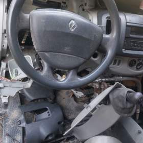 Foto inzerátu Renault Trafic Vivaro 1.9dci 74kw díly