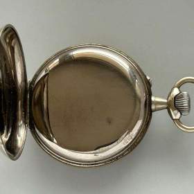 Foto inzerátu Monstrózní staré kapesní hodinky s lokomotivou, 66mm, 202g