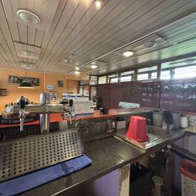 Foto inzerátu Kom.prostor Kulečnikový klub 85m2 nájem 15.000,- CENTRUM