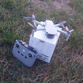 DJI Mini 2 – Top stav, jen 10 letů / 19548930
