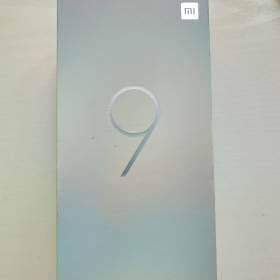 Xiaomi Mi 9 6 / 128 GB Ocean Blue  / 19549995