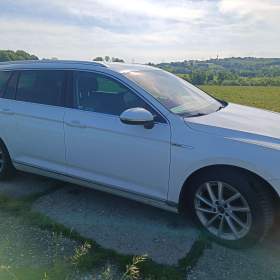 VW Passat, kombi 2,0TDI 4x4, nová STK! , nebouraný, velice hezký / 19550219