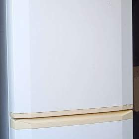 Lednička Ardo 180 cm / 19550314