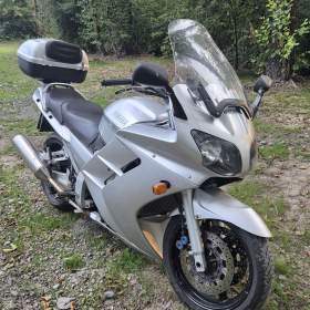 Foto inzerátu YAMAHA FJR 1300 + video (odkaz YouTube)