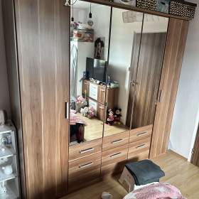 Prodám kompletní nábytek do ložnice / 19553378