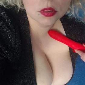 Foto inzerátu Nevinná tvářička, sexuální dračice - org. foto!!!