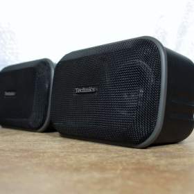 Reprobedny Technics SB- S 70. / 19557178