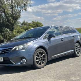 Toyota avensis 2.2d / 19558101