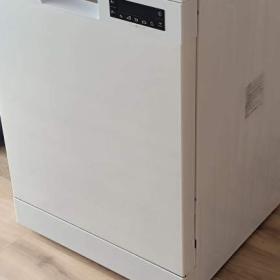 Foto inzerátu  MYČKA NA NÁDOBÍ MODEL.DFN 26321W