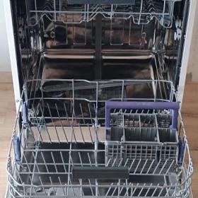 Foto inzerátu  MYČKA NA NÁDOBÍ MODEL.DFN 26321W
